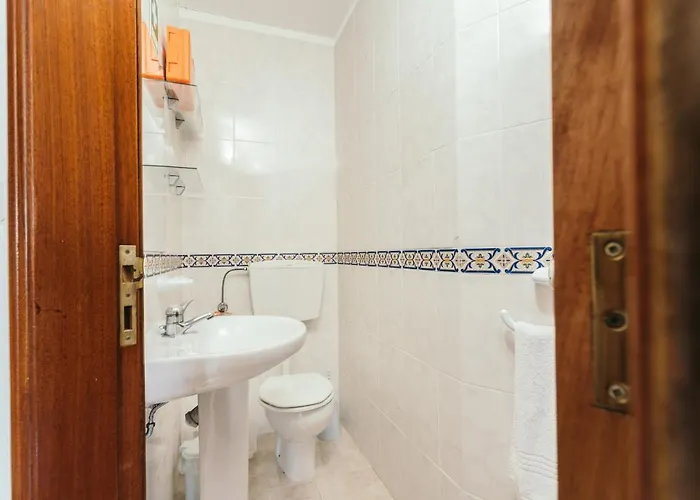 21 - Surf House Perfect Location *